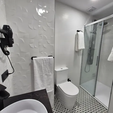 Maximo Meridio Ουρένσε